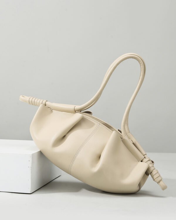 Soft Leather Cloud Bag Fashionable Commuter Crossbody